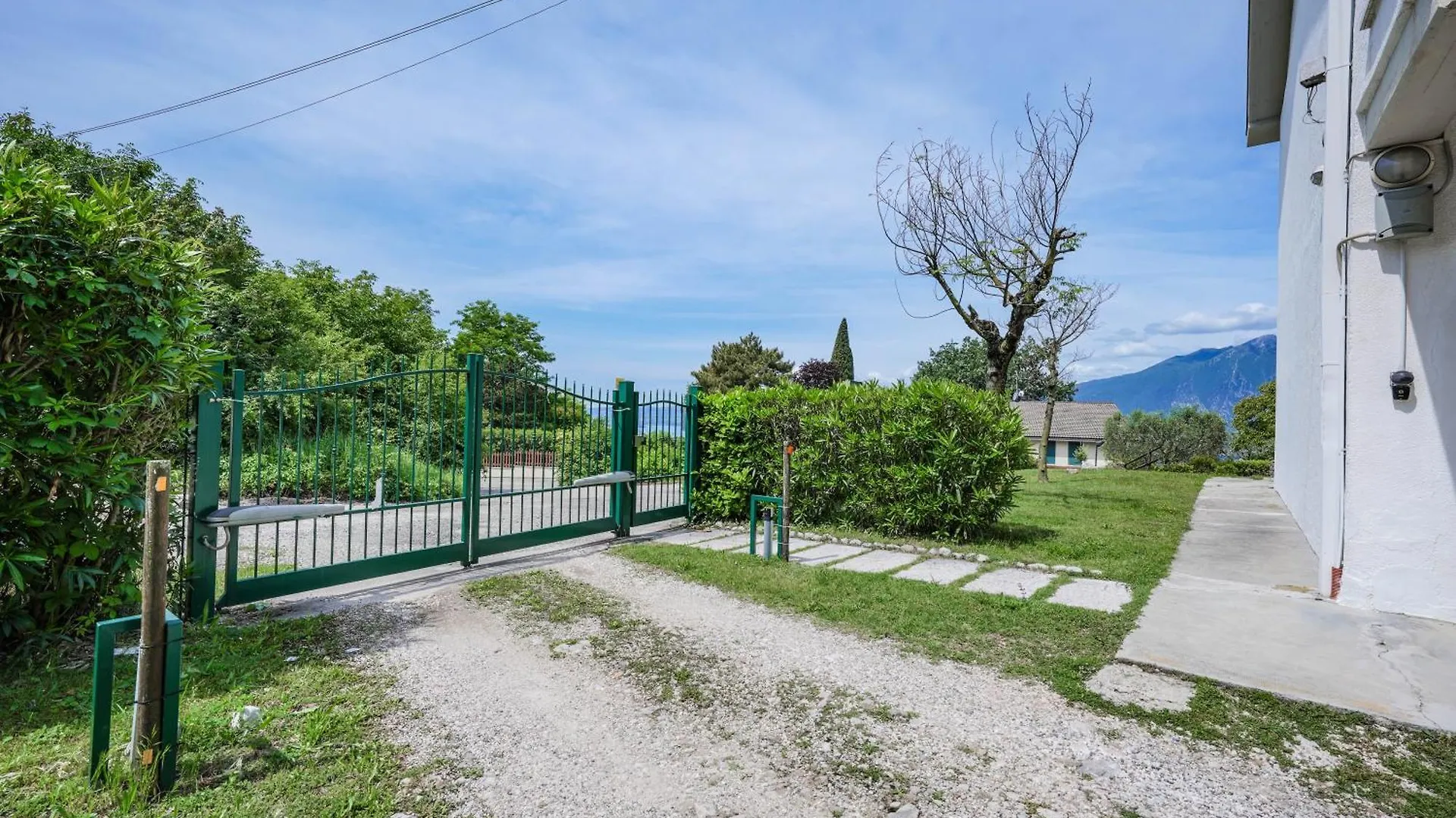 Ferienwohnung Garda Panoramic House Albisano Italien